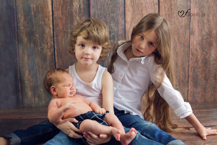 www.fotomia.pl fotografia noworodkowa