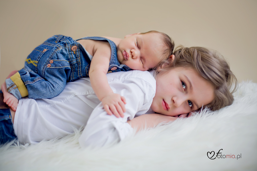 www.fotomia.pl fotografia noworodkowa