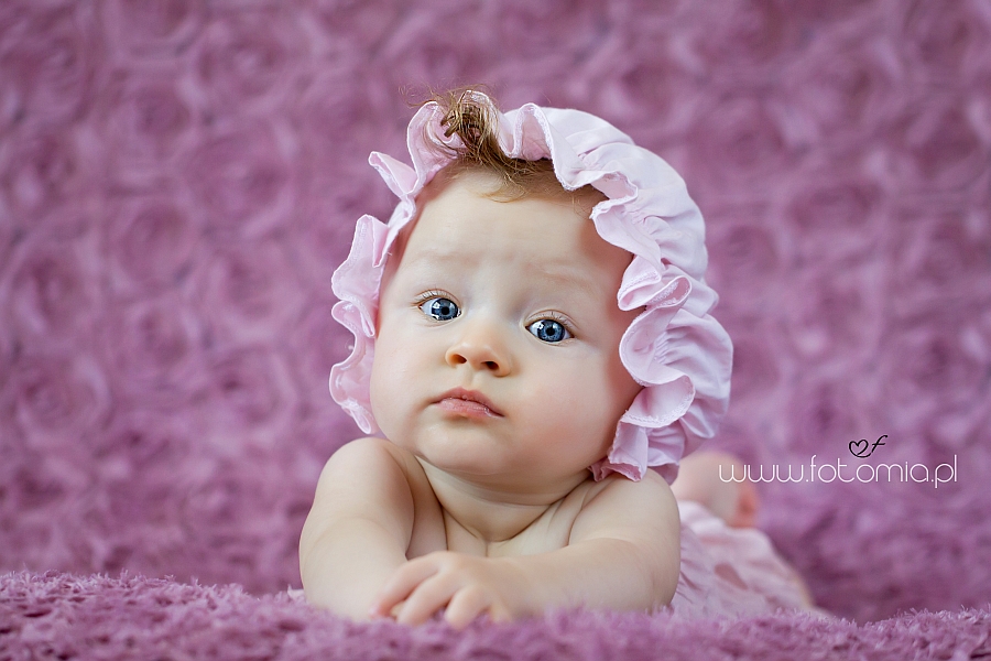 www.fotomia.pl sesja noworodkowa
